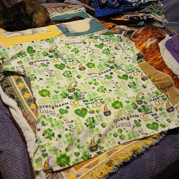 Home Made Sewn St. Patrick's Day 4XL(I think) Scrub Tops - Picture 6 of 8
